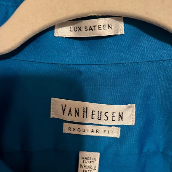 VAN HEUSEN~LUX SATEEN~BLUE SHIRT~17 - Picture 8 of 8